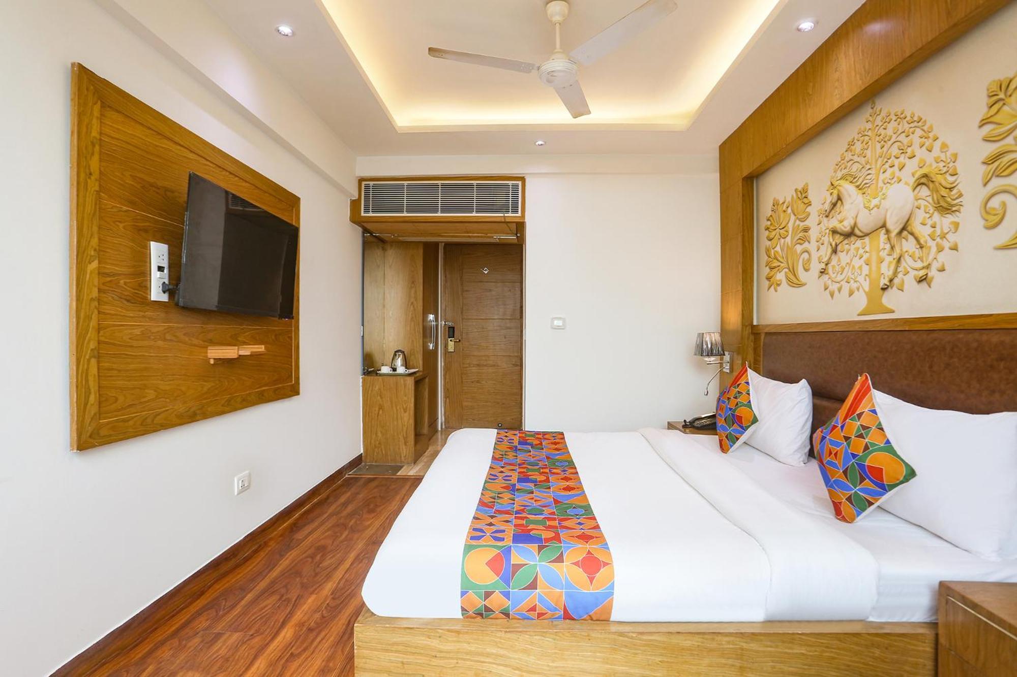 Fabhotel Prime Star 17 - Nr Yashobhoomi Convention Centre Delhi  Exterior photo