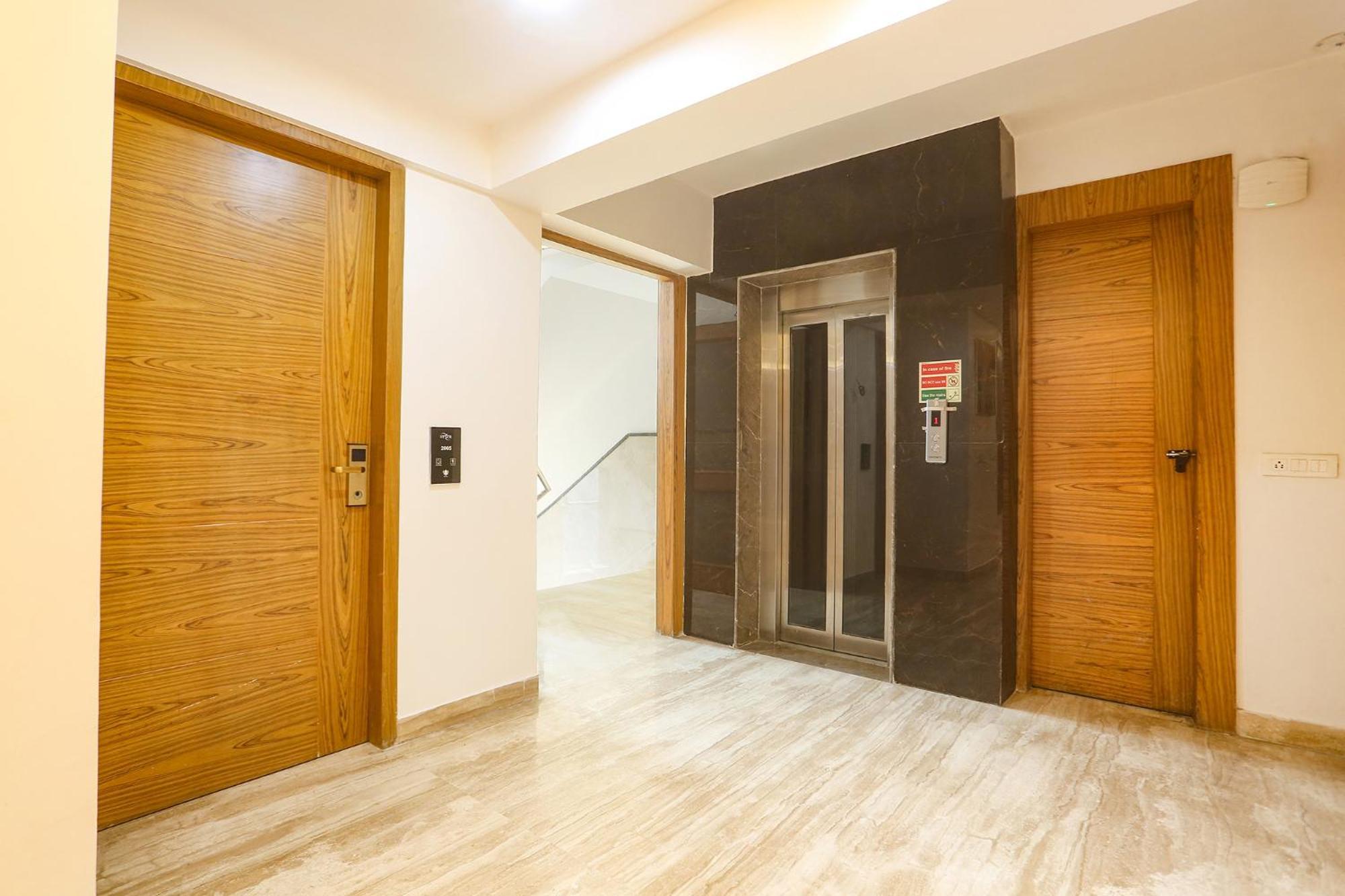 Fabhotel Prime Star 17 - Nr Yashobhoomi Convention Centre Delhi  Exterior photo