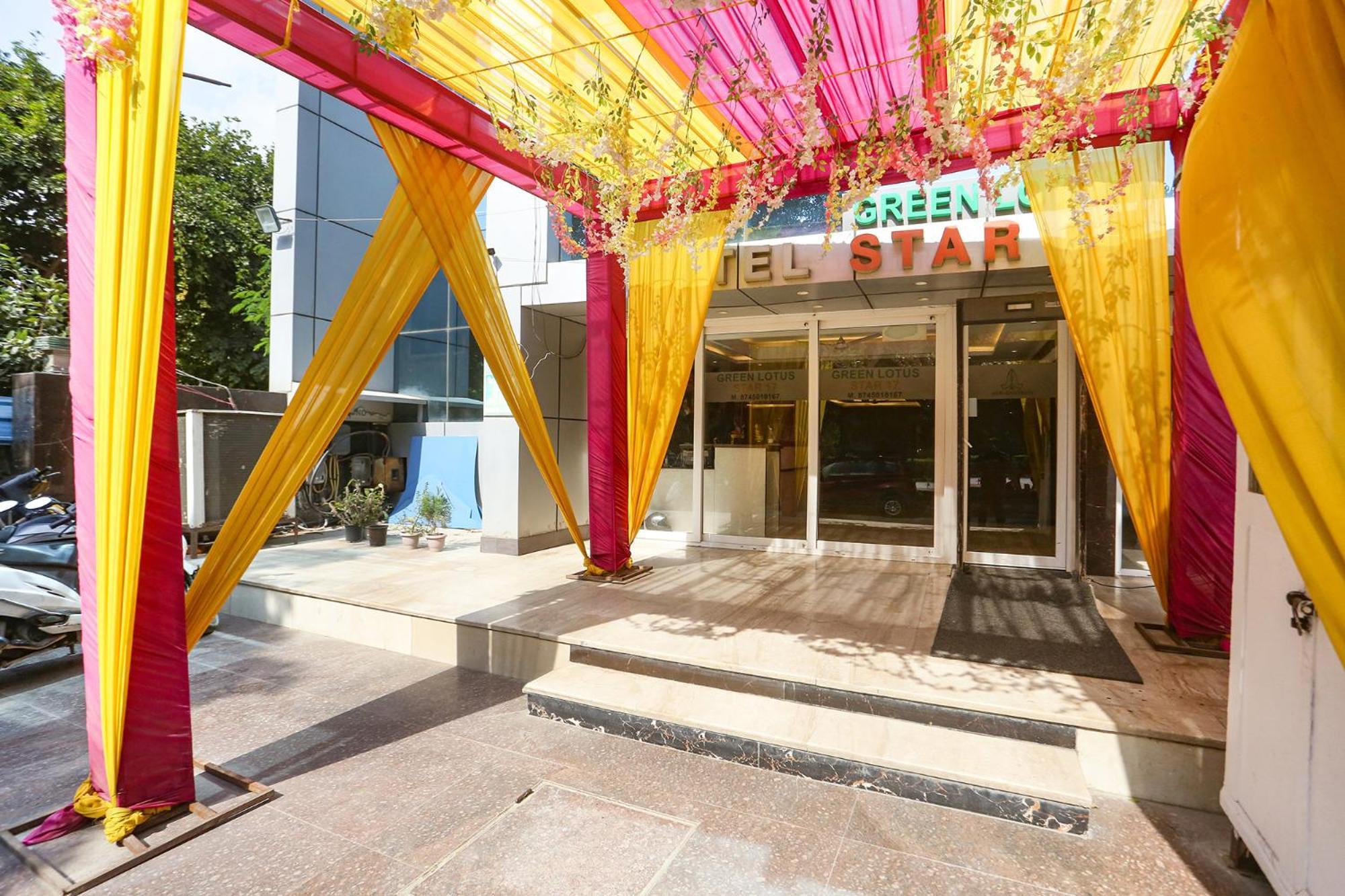 Fabhotel Prime Star 17 - Nr Yashobhoomi Convention Centre Delhi  Exterior photo