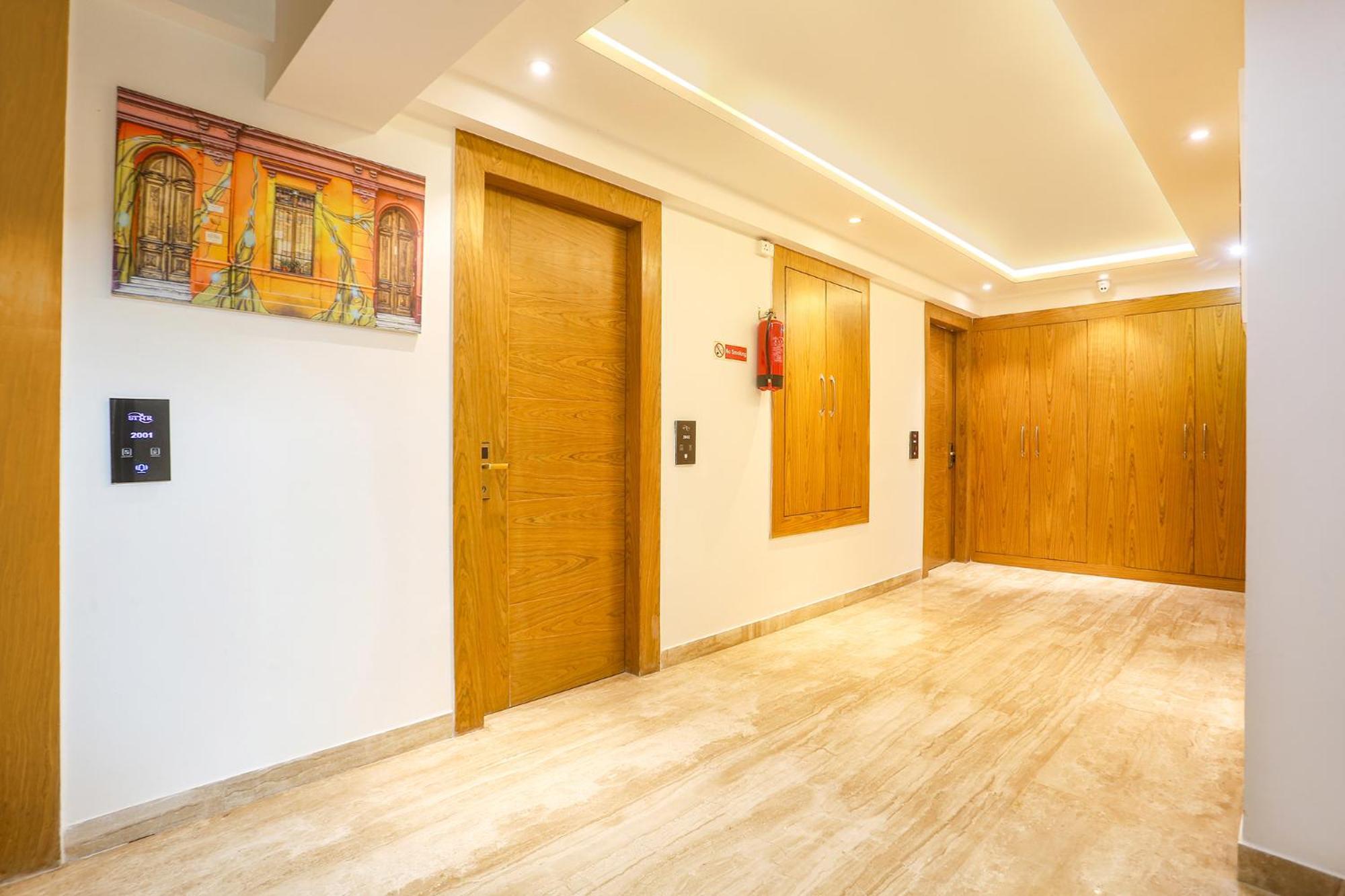 Fabhotel Prime Star 17 - Nr Yashobhoomi Convention Centre Delhi  Exterior photo